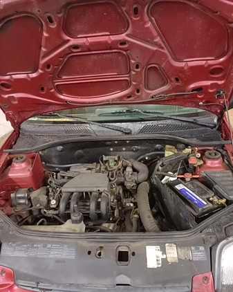 Renault Clio cena 2900 przebieg: 147000, rok produkcji 1999 z Międzylesie małe 46